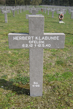 Foto van het graf / Grave photo / Grabfoto - Vergroot afbeelding / Enlarged photo / Foto Vergrössern Foto van het graf / Grave photo / Grabfoto - Vergroot afbeelding / Enlarged photo / Foto Vergrössern