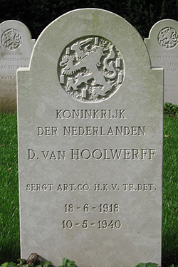 Foto van het graf - Vergroot afbeelding Foto van het graf - Vergroot afbeelding