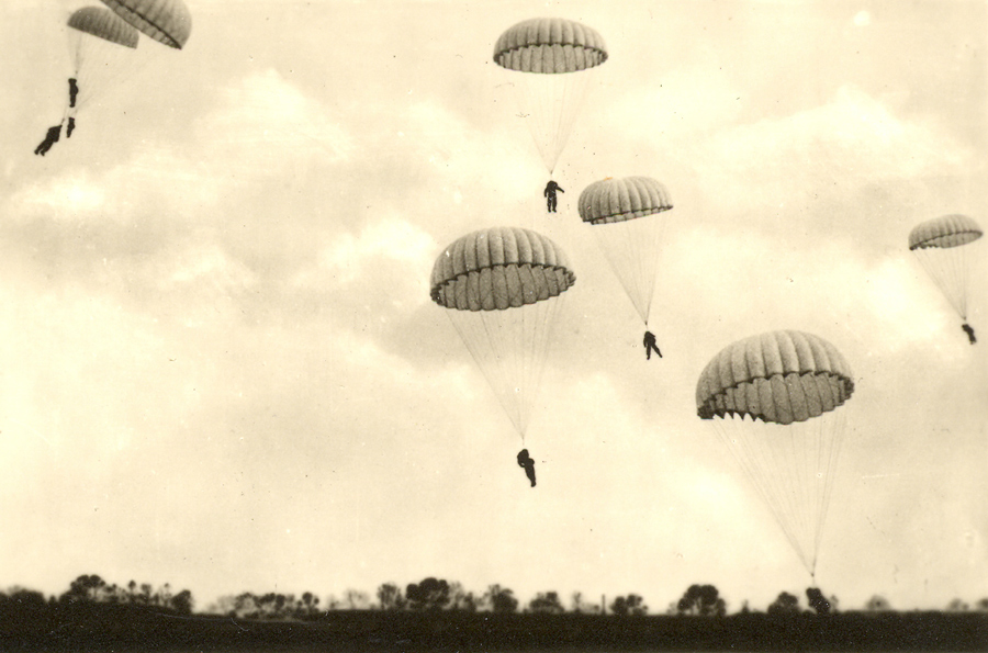 Para landing