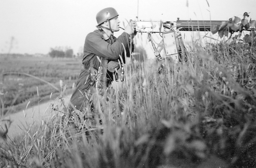 Moerdijk Vickers